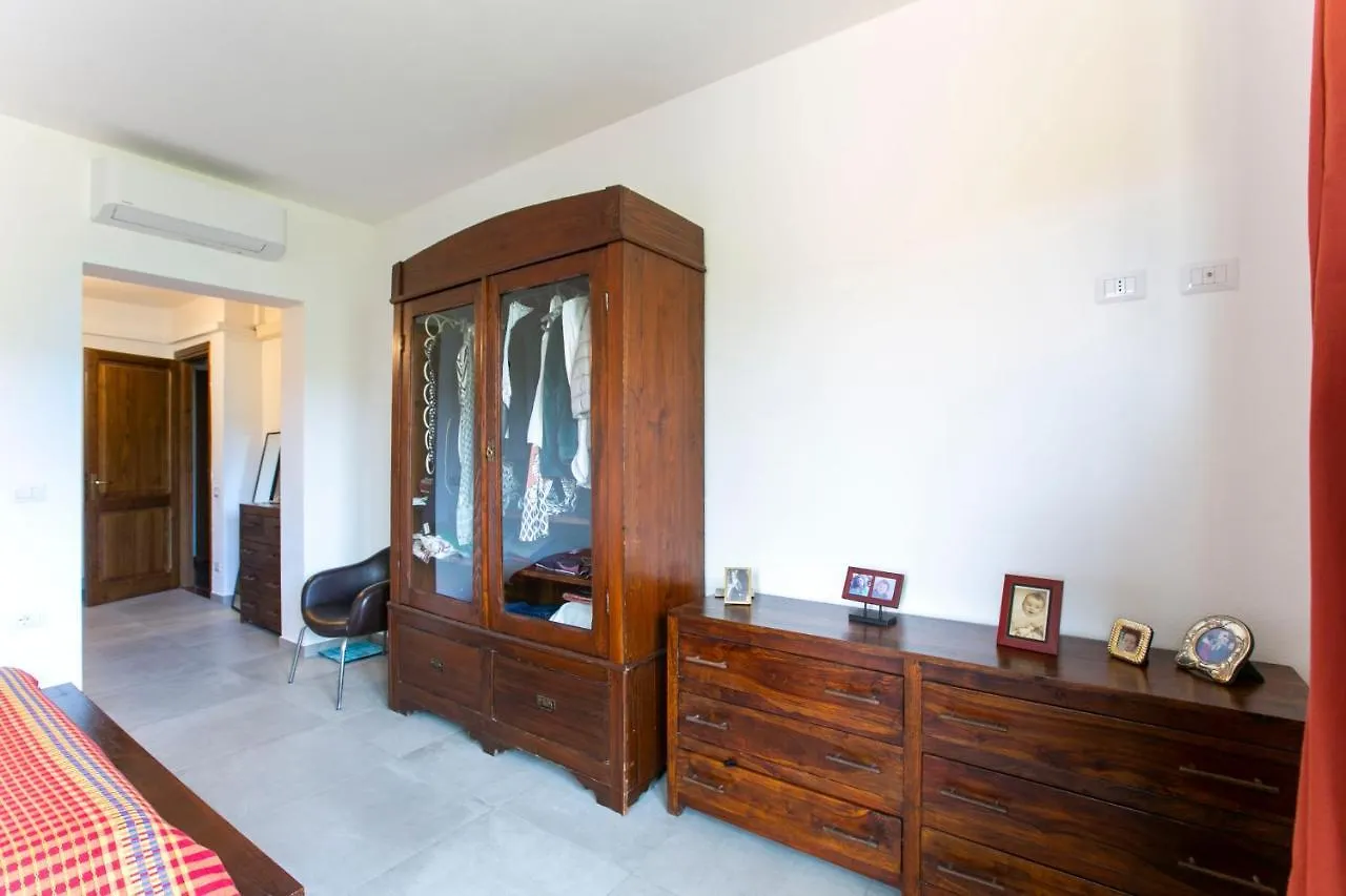 Bed & Breakfast B&B Il Melograno Capoterra